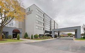 Embassy Suites By Hilton Milwaukee Brookfield